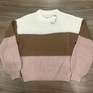 Abercrombie & Fitch neutral color block sweater, size small, NWT
